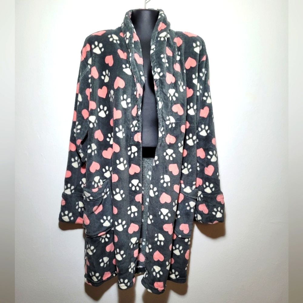 Cozy Hearts and Paws Super Soft Cozy Plush Robe No Belt